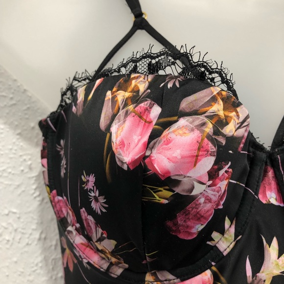 NWOT Victoria’s Secret 36C Lightly Lined Balconet Bustier Multi Flowers on Black - Picture 6 of 8